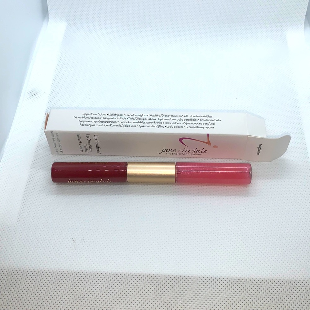 Lip Fixation